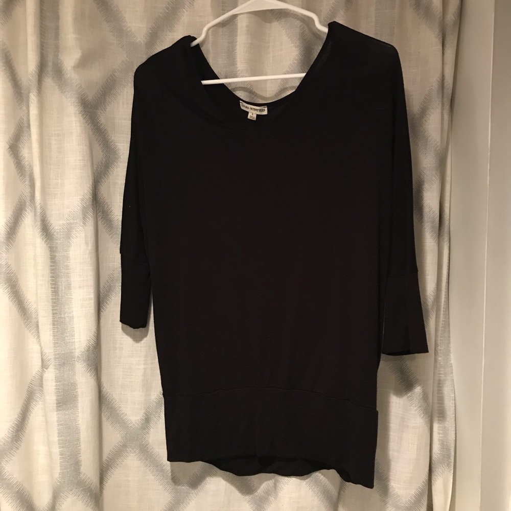 Soft black top